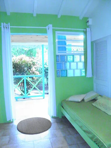 Gites Soleil Couchant Hotel Deshaies 3*,